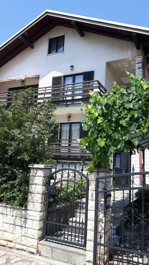 App Bajic Διαμέρισμα Ουμάγκ Εξωτερικό φωτογραφία